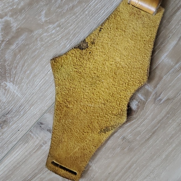 Rare Vintage 60's-70's Tooled Leather Belt - Picture 8 of 10